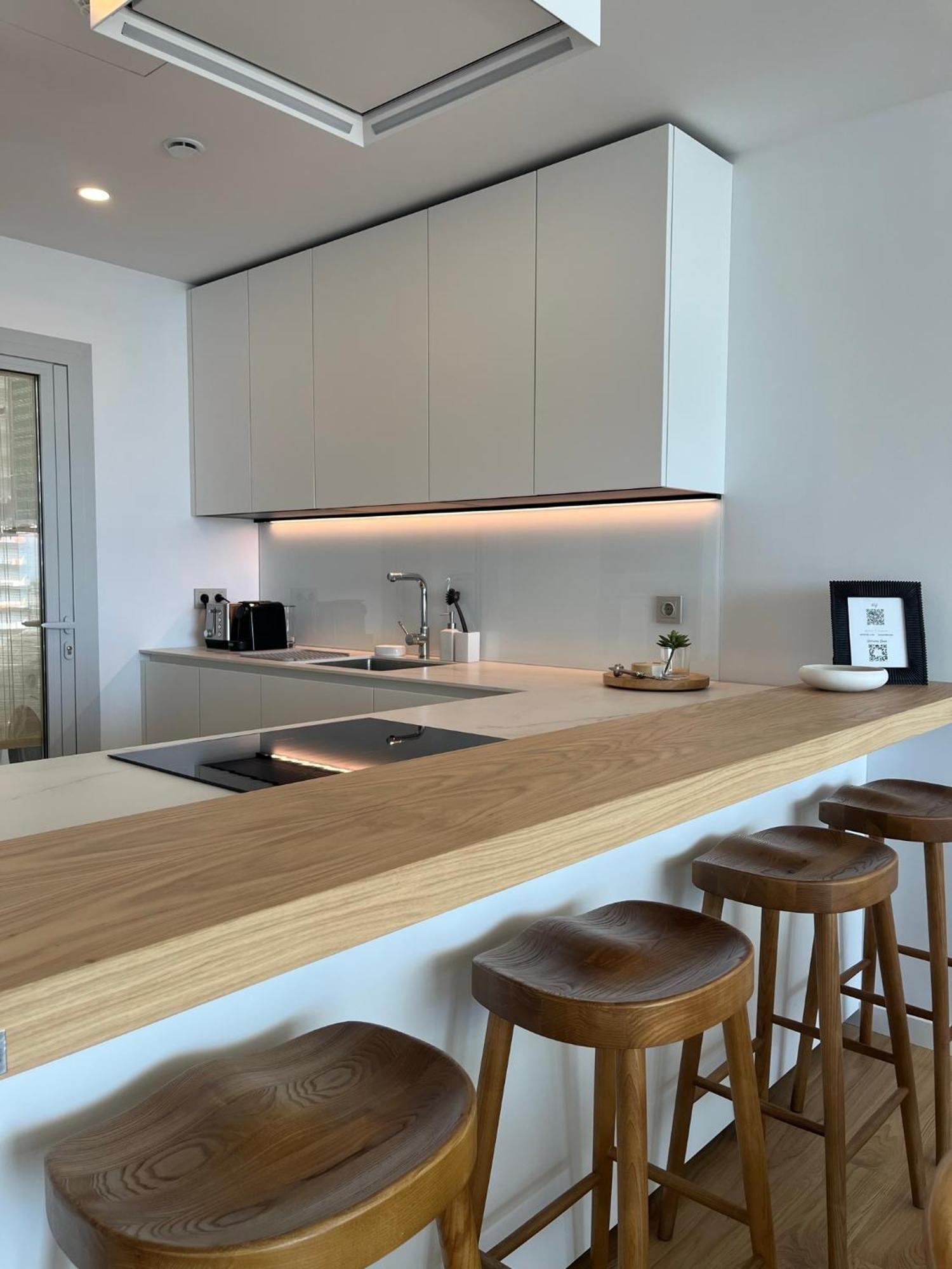 Apartamento Luxe Coast Views-reserva Del-higueron-pool & Sea Málaga