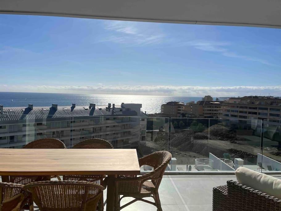 Apartamento Luxe Coast Views-reserva Del-higueron-pool & Sea Málaga
